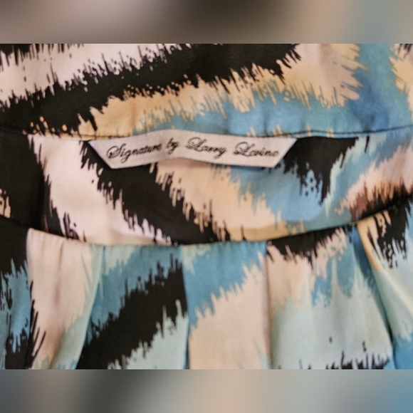 Signature By Larry Levine Womens Multicolored Short Flutter Sleeve Blouse Sz. L - Picture 4 of 11